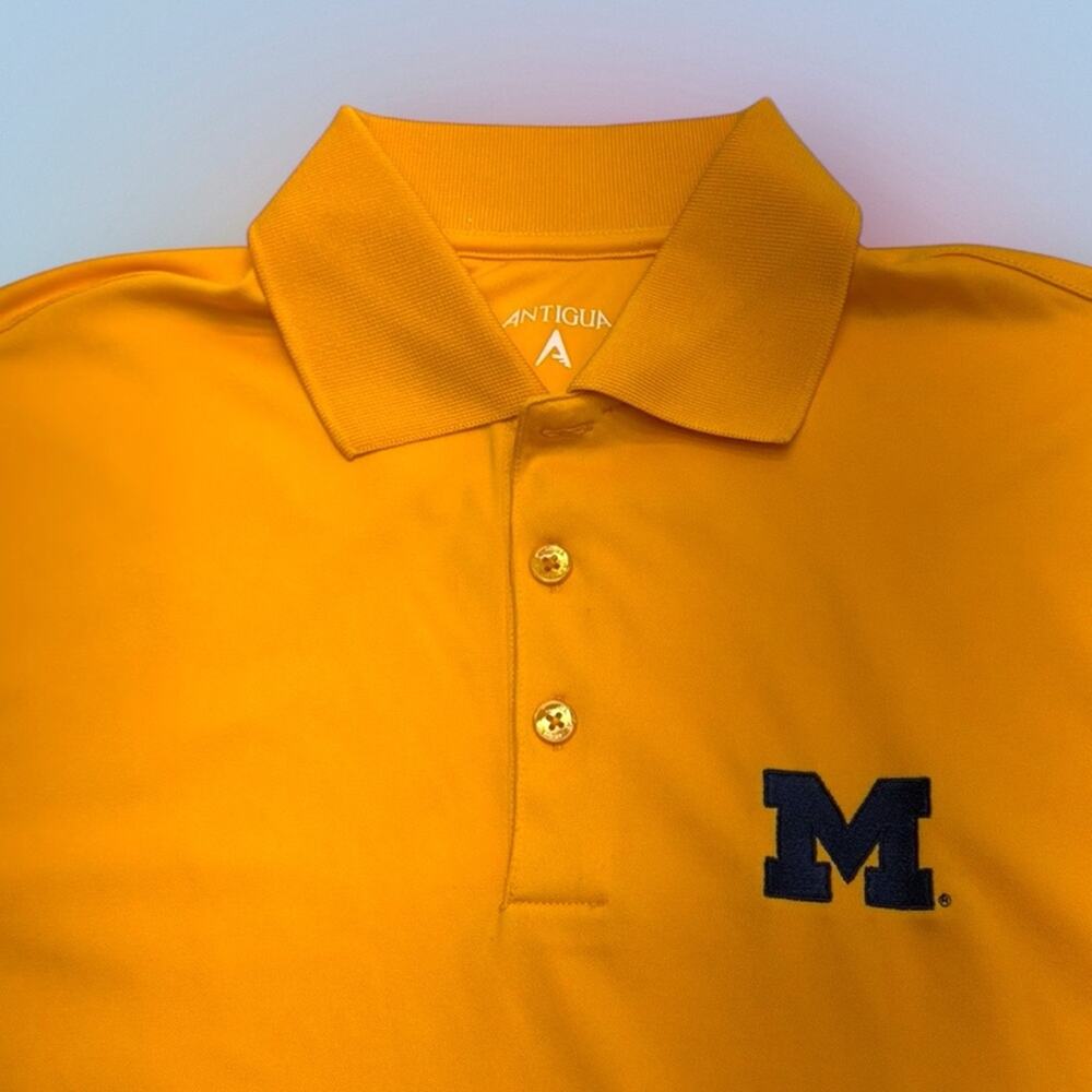 MICHIGAN WOLVERINES Men's Medium Yellow Polo Shirt - Picture 2 of 2
